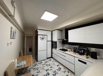 AFYON ÜÇOK EMLAKTAN CUMHURİYET  MAH DA SATILIK 3+1 DAİRE