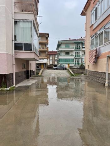 AFYON ÜÇOK EMLAKTAN HARBİŞ KOCATEPE MAH SATILIK TEMİZ BAKIMLI 3+1 DAİRE