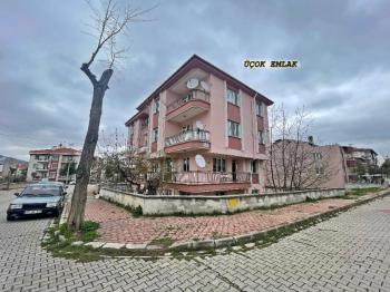 AFYON ÜÇOK EMLAKTAN ESENTEPE MAH SATILIK 2+1 KÖŞE KONUM DAİRE