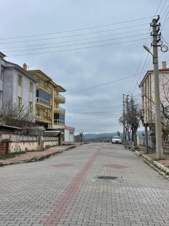 AFYON ÜÇOK EMLAKTAN ESENTEPE MAH SATILIK 2+1 KÖŞE KONUM DAİRE