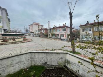 AFYON ÜÇOK EMLAKTAN ESENTEPE MAH SATILIK 2+1 KÖŞE KONUM DAİRE