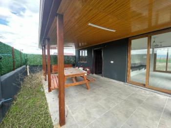 AFYON ÜÇOK EMLAKTAN SALAR KSB KONYAYOLU CİVARI 319M² ARSA İÇİNDE 1+1 HOBİ EVİ