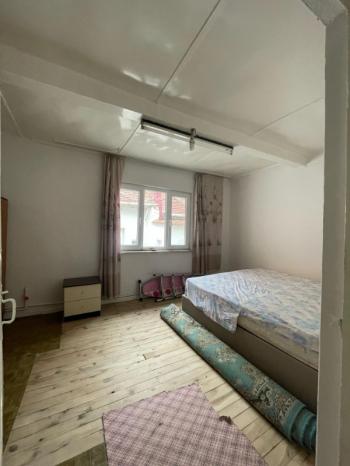 AFYON ÜÇOK EMLAKTAN YUNUS EMRE MAH DA SATILIK 2+1 MÜSTAKİL EV