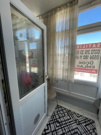 AFYON ÜÇOK EMLAKTAN MAREŞAL F ÇAKMAK MAH SATILIK KÖŞE 3+1 DAİRE