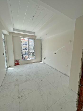 AFYON ÜÇOK EMLAKTAN KANLICA MAH. SATILIK SIFIR LÜKS ARAKAT 3+1 DAİRE