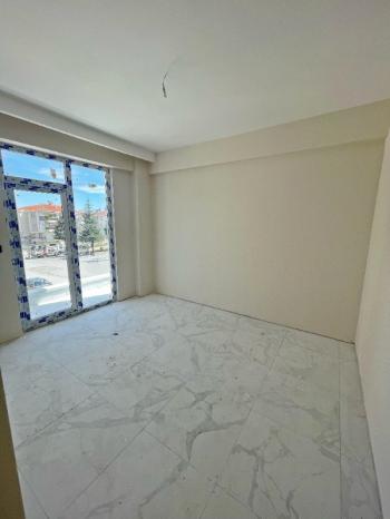 AFYON ÜÇOK EMLAKTAN KANLICA MAH. SATILIK SIFIR LÜKS ARAKAT 3+1 DAİRE