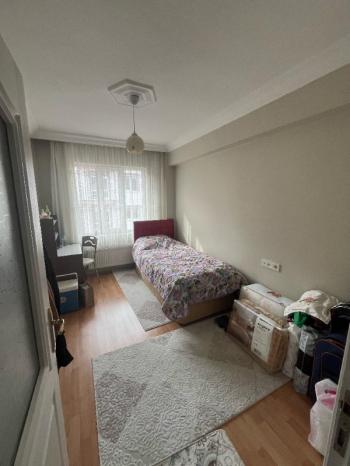 AFYON ÜÇOK EMLAKTAN FATİH MAHALLESİNDE SATILIK TEMİZ 3+1 DAİRE 