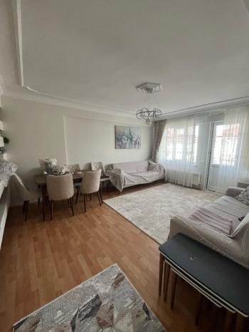 AFYON ÜÇOK EMLAKTAN FATİH MAHALLESİNDE SATILIK TEMİZ 3+1 DAİRE 