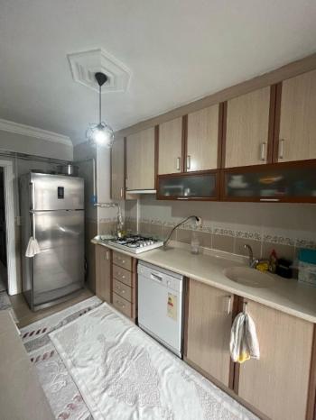 AFYON ÜÇOK EMLAKTAN FATİH MAHALLESİNDE SATILIK TEMİZ 3+1 DAİRE 