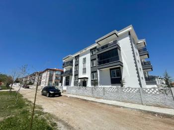 AFYON ÜÇOK EMLAKTAN FATİH MAH DA SATILIK SIFIR LÜKS DAİRELER