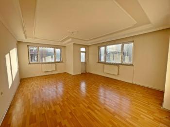 AFYON ÜÇOK EMLAKTAN MECİDİYE MAH KİRALIK 3+1 ARAKAT BAKIMLI TEMİZ DAİRE