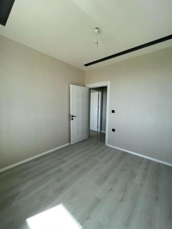 AFYON ÜÇOK EMLAKTAN KARŞIYAKA MAH SATILIK SIFIR LÜKS 2+1 DAİRE