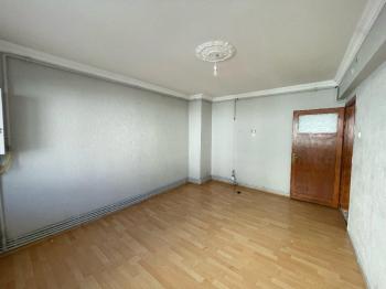 AFYON ÜÇOK EMLAKTAN KAYADİBİ MAH KİRALIK 3+1 DAİRE