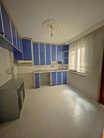 AFYON ÜÇOK EMLAKTAN KAYADİBİ MAH KİRALIK 3+1 DAİRE