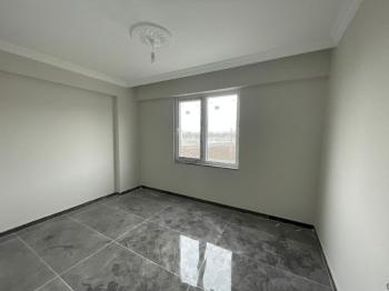 AFYON ÜÇOK EMLAKTAN MAREŞAL DE KİRALIK 2+1 ARAKAT SIFIR AYARINDA LÜX DAİRE