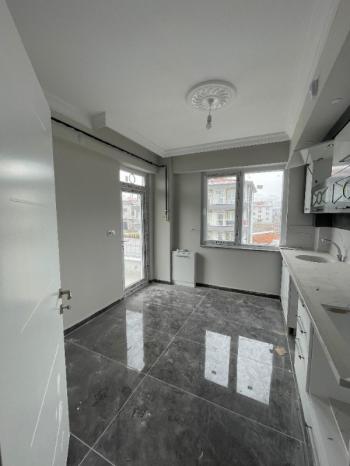 AFYON ÜÇOK EMLAKTAN MAREŞAL DE KİRALIK 2+1 ARAKAT SIFIR AYARINDA LÜX DAİRE