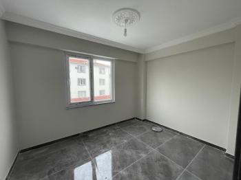 AFYON ÜÇOK EMLAKTAN MAREŞAL DE KİRALIK 2+1 ARAKAT SIFIR AYARINDA LÜX DAİRE
