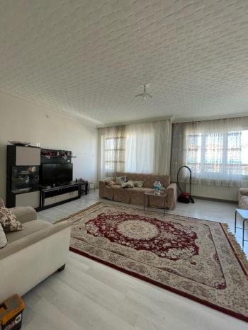 AFYON ÜÇOK EMLAKTAN ZAFER MAH SATILIK 3+1 DAİRE