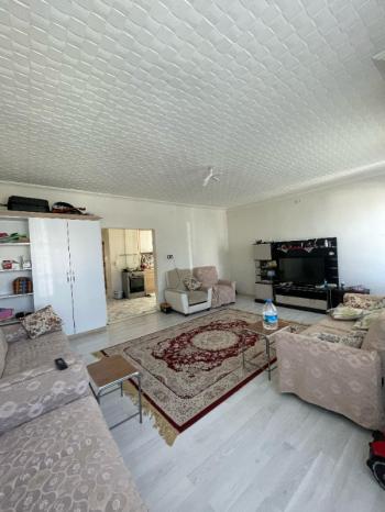 AFYON ÜÇOK EMLAKTAN ZAFER MAH SATILIK 3+1 DAİRE