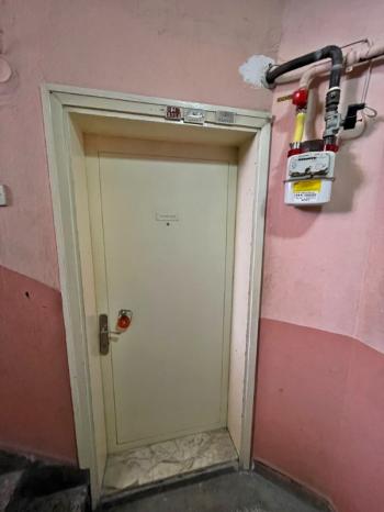 AFYON ÜÇOK EMLAKTAN CUMHURİYET  MAH DA KİRALIK 2+1 BAKIMLI DAİRE 