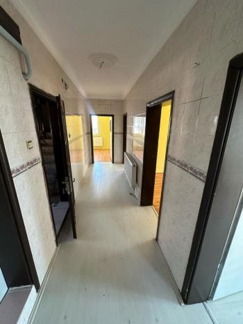 AFYON ÜÇOK EMLAKTAN MAREŞAL F ÇAKMAK MAH KİRALIK 2+1 DAİRE