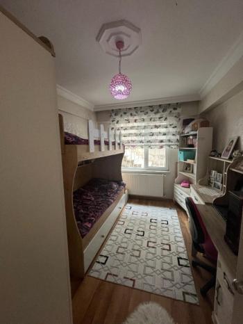 AFYON ÜÇOK EMLAKTAN İSTİKLAL MAH SATILIK 3+1 TEMİZ BAKIMLI DAİRE