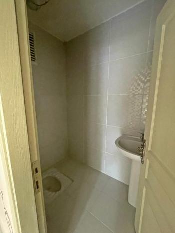 AFYON ÜÇOK EMLAKTAN GÜVENEVLER MAH KİRALIK 2+1 BAKIMLI GENİŞ DAİRE