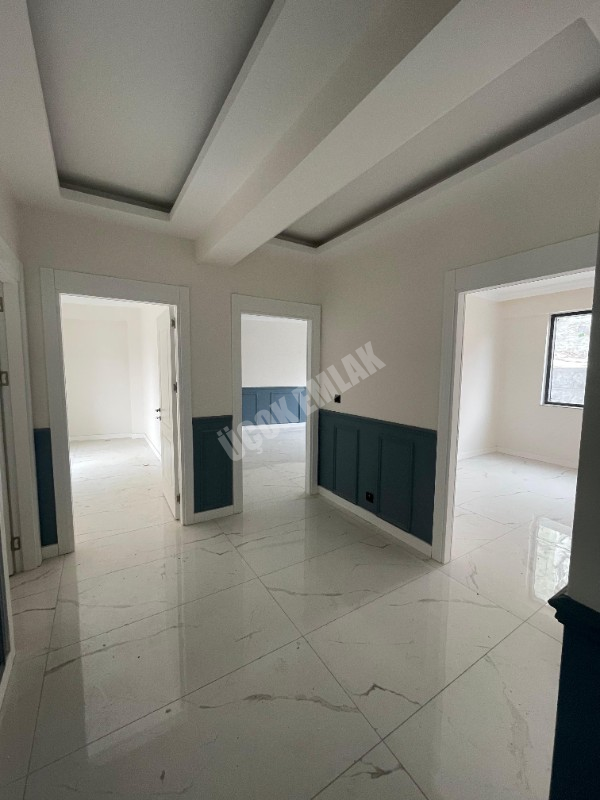 AFYON ÜÇOK EMLAKTAN YARENLER MAH SATILK 3+1 SIFIR DAİRE 