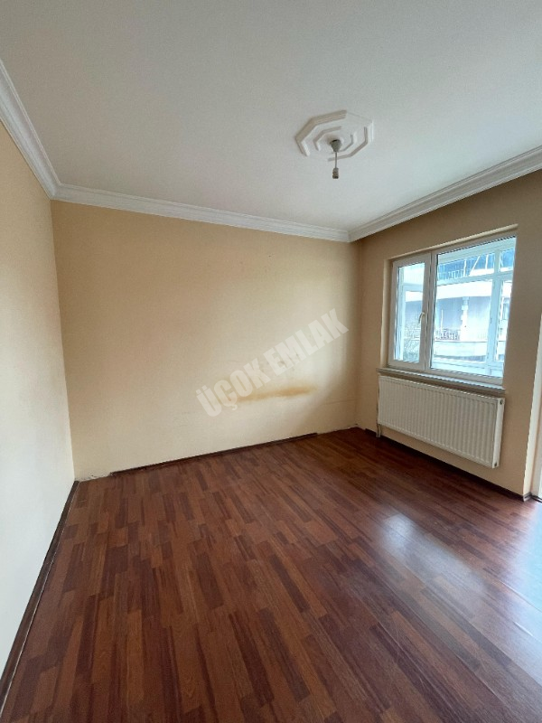 AFYON ÜÇOK EMLAKTAN ESENTEPE MAH KİRALIK 3+1 ARAKAT DAİRE 