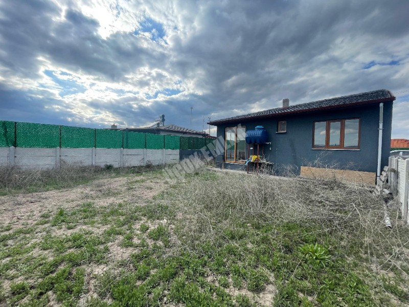 AFYON ÜÇOK EMLAKTAN SALAR KSB KONYAYOLU CİVARI 319M² ARSA İÇİNDE 1+1 HOBİ EVİ