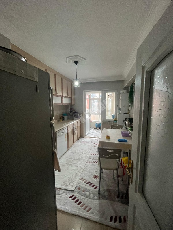 AFYON ÜÇOK EMLAKTAN FATİH MAHALLESİNDE SATILIK TEMİZ 3+1 DAİRE 