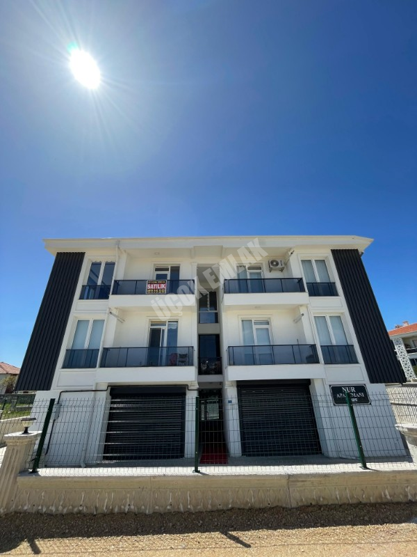 AFYON ÜÇOK EMLAKTAN KARŞIYAKA MAH SATILIK SIFIR LÜKS 2+1 DAİRE