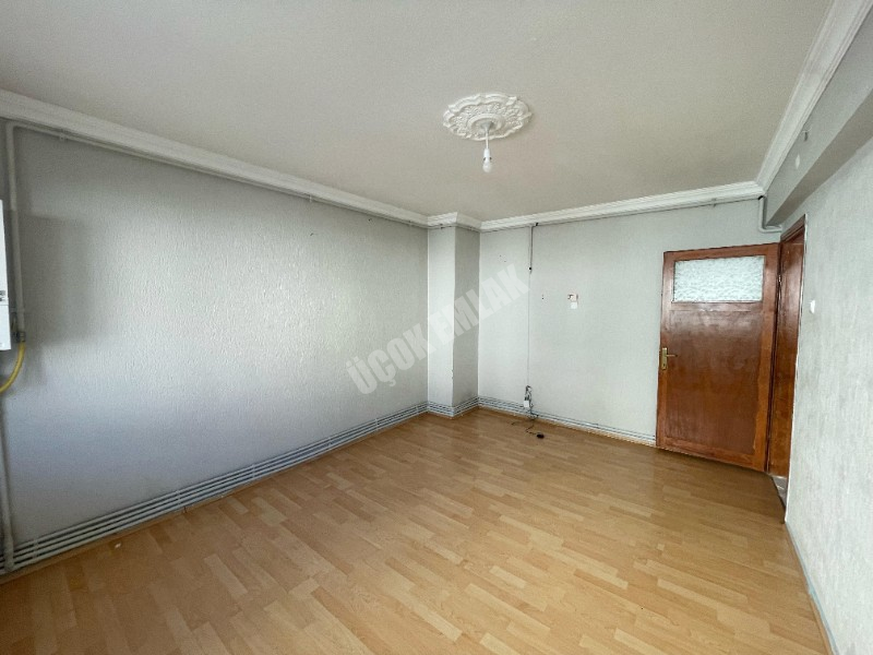 AFYON ÜÇOK EMLAKTAN KAYADİBİ MAH KİRALIK 3+1  DAİRE
