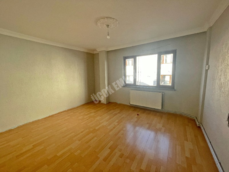 AFYON ÜÇOK EMLAKTAN KAYADİBİ MAH KİRALIK 3+1  DAİRE