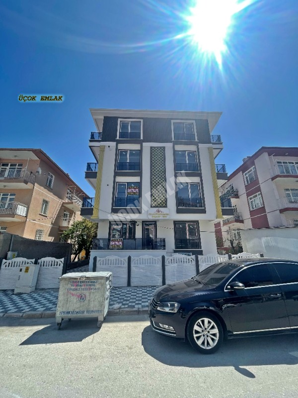 AFYON ÜÇOK EMLAKTAN HARBİŞ KOCATEPE MAH SATILIK SIFIR LÜX ARAKAT DAİRE
