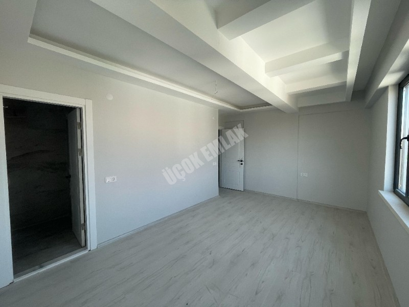 AFYON ÜÇOK EMLAKTAN ESENTEPE MAH SATILIK SIFIR 3+1 LÜX DAİRELER