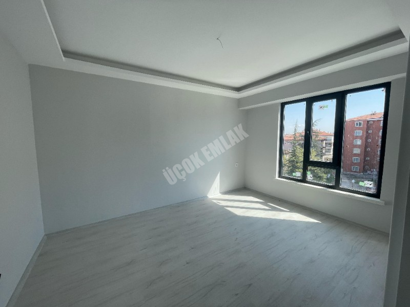 AFYON ÜÇOK EMLAKTAN ESENTEPE MAH SATILIK SIFIR 3+1 LÜX DAİRELER