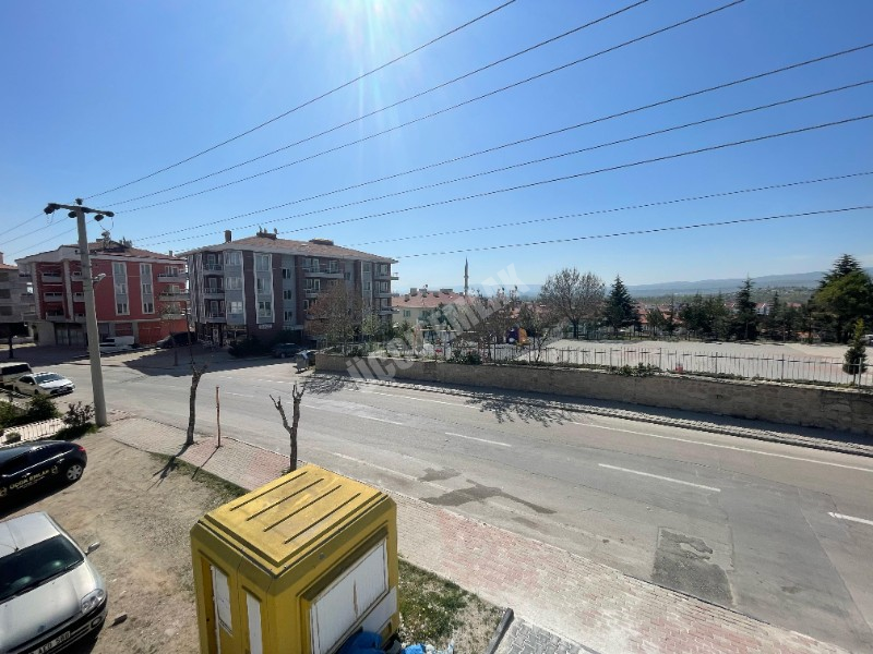 AFYON ÜÇOK EMLAKTAN ESENTEPE MAH SATILIK SIFIR 3+1 LÜX DAİRELER
