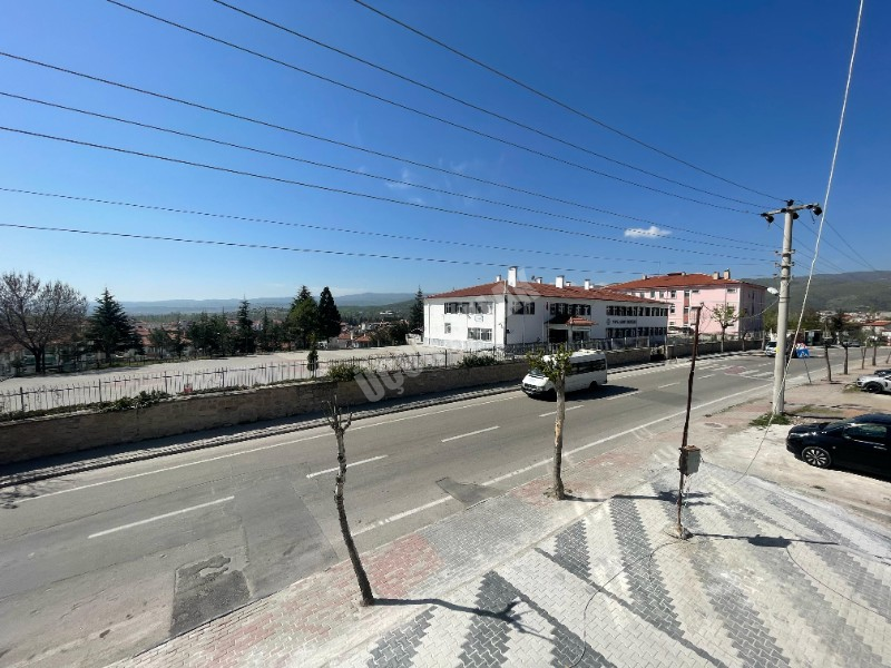 AFYON ÜÇOK EMLAKTAN ESENTEPE MAH SATILIK SIFIR 3+1 LÜX DAİRELER