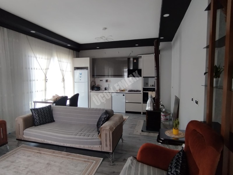 AFYON ÜÇOK EMLAKTAN İHSANİYE DE SATILIK FUL EŞYALI VİLLA