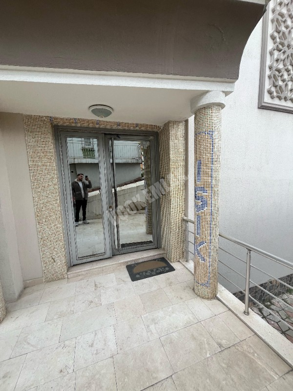 AFYON ÜÇOK EMLAKTAN İSTİKLAL MAH SATILIK 3+1 TEMİZ BAKIMLI DAİRE