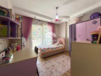 ALYANS'TAN BÖLGESİNİN EMSALSİZİ FULL YAPILI SOSYAL ALANLI 3+1