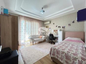 ALYANS'TAN BÖLGESİNİN EMSALSİZİ FULL YAPILI SOSYAL ALANLI 3+1