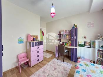 ALYANS'TAN BÖLGESİNİN EMSALSİZİ FULL YAPILI SOSYAL ALANLI 3+1