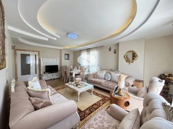 ALYANS'TAN MEZİTLİ MERKEZ'DE FULL SOSYAL ALANLI LÜKS 3+1