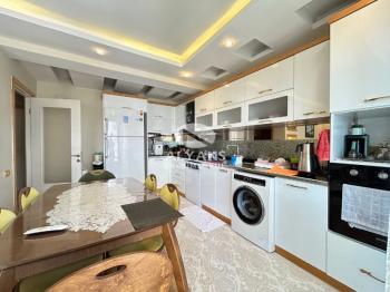 ALYANS'TAN MEZİTLİ MERKEZ'DE FULL SOSYAL ALANLI LÜKS 3+1