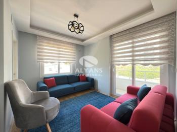 ALYANS'TAN MEZİTLİ'DE TEK BLOK OTOPARKLI FULL EŞYALI 2+1