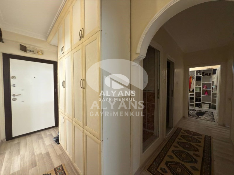 ALYANS'TAN MERKEZİ KONUMDA MASRAFSIZ FULL YAPILI GENİŞ 3+1
