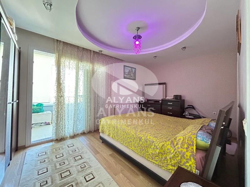 ALYANS'TAN BÖLGESİNİN EMSALSİZİ FULL YAPILI SOSYAL ALANLI 3+1