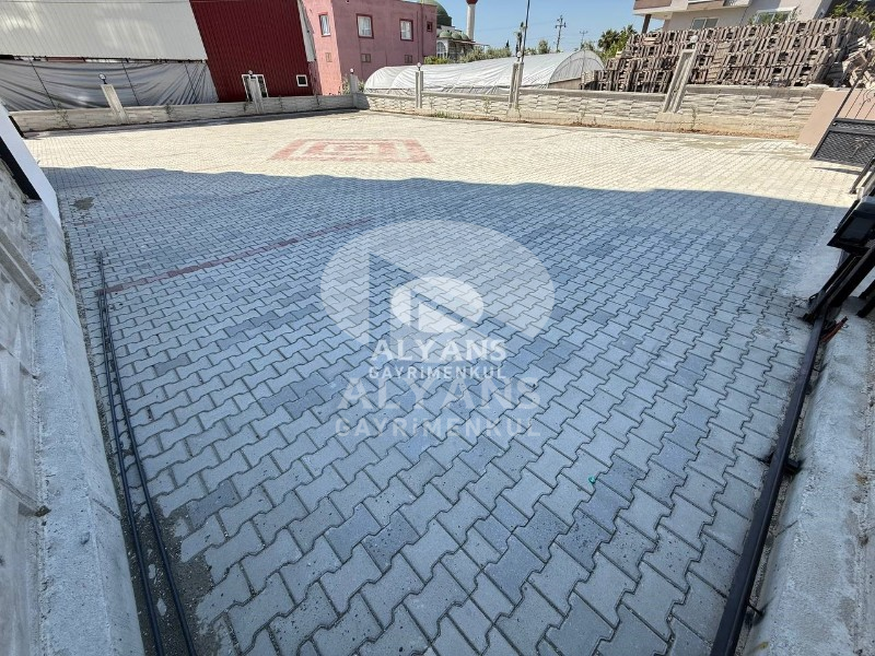 ALYANS'TAN MEZİTLİ'DE TEK BLOK, BAĞIMSIZ MUTFAK, SIFIR GENİŞ 2+1